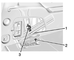 Dépose du pneu de secours et des outils